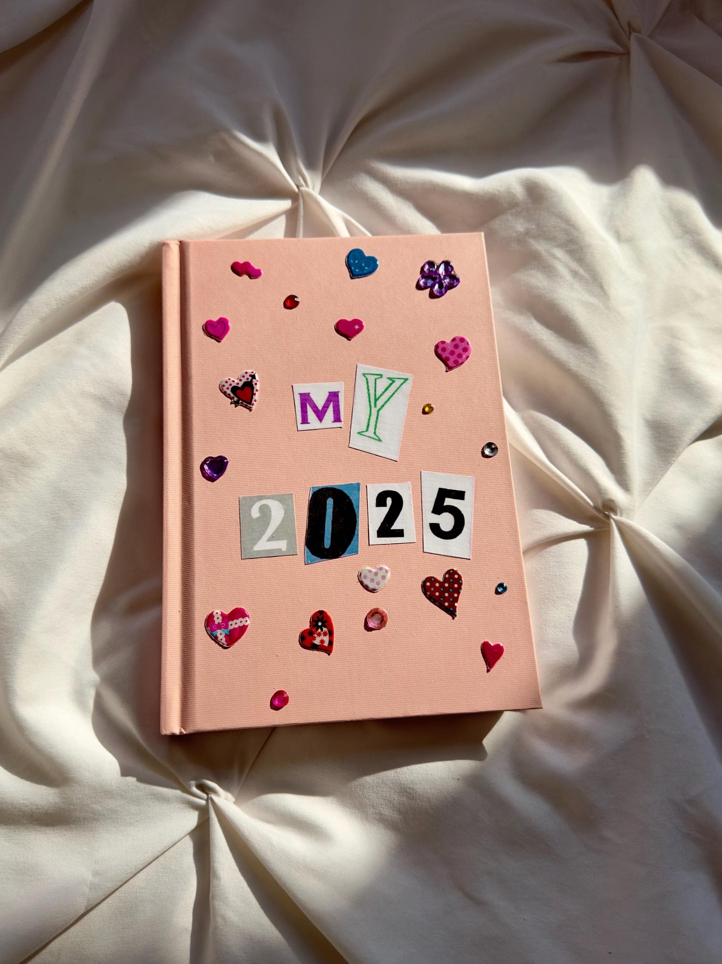 My 2025 Mini Scrapbook, Tiny Gifts, 110 Sheets, 5.5 x 8 inches