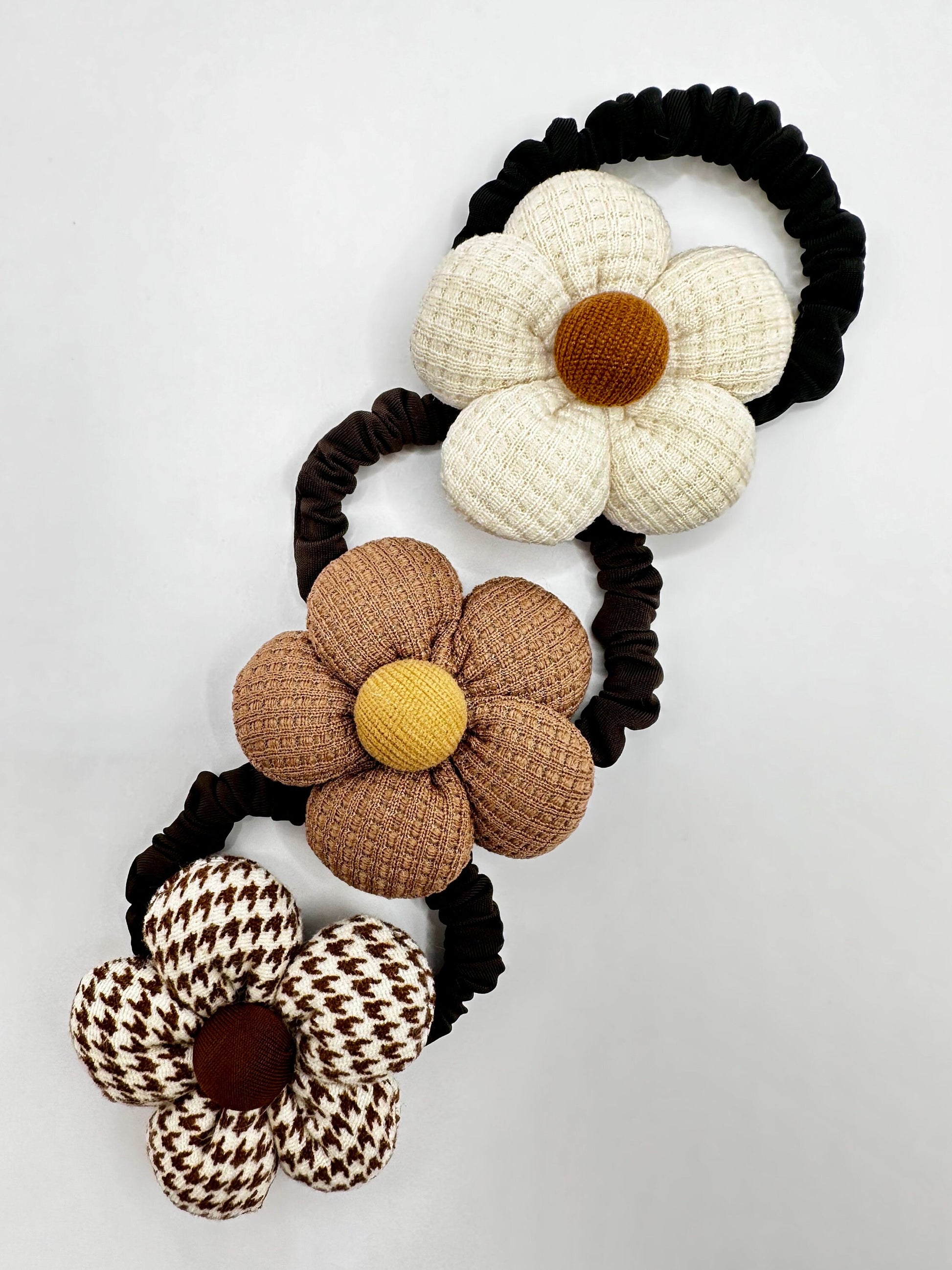 Maple Flower Scrunchies, 3-Pack