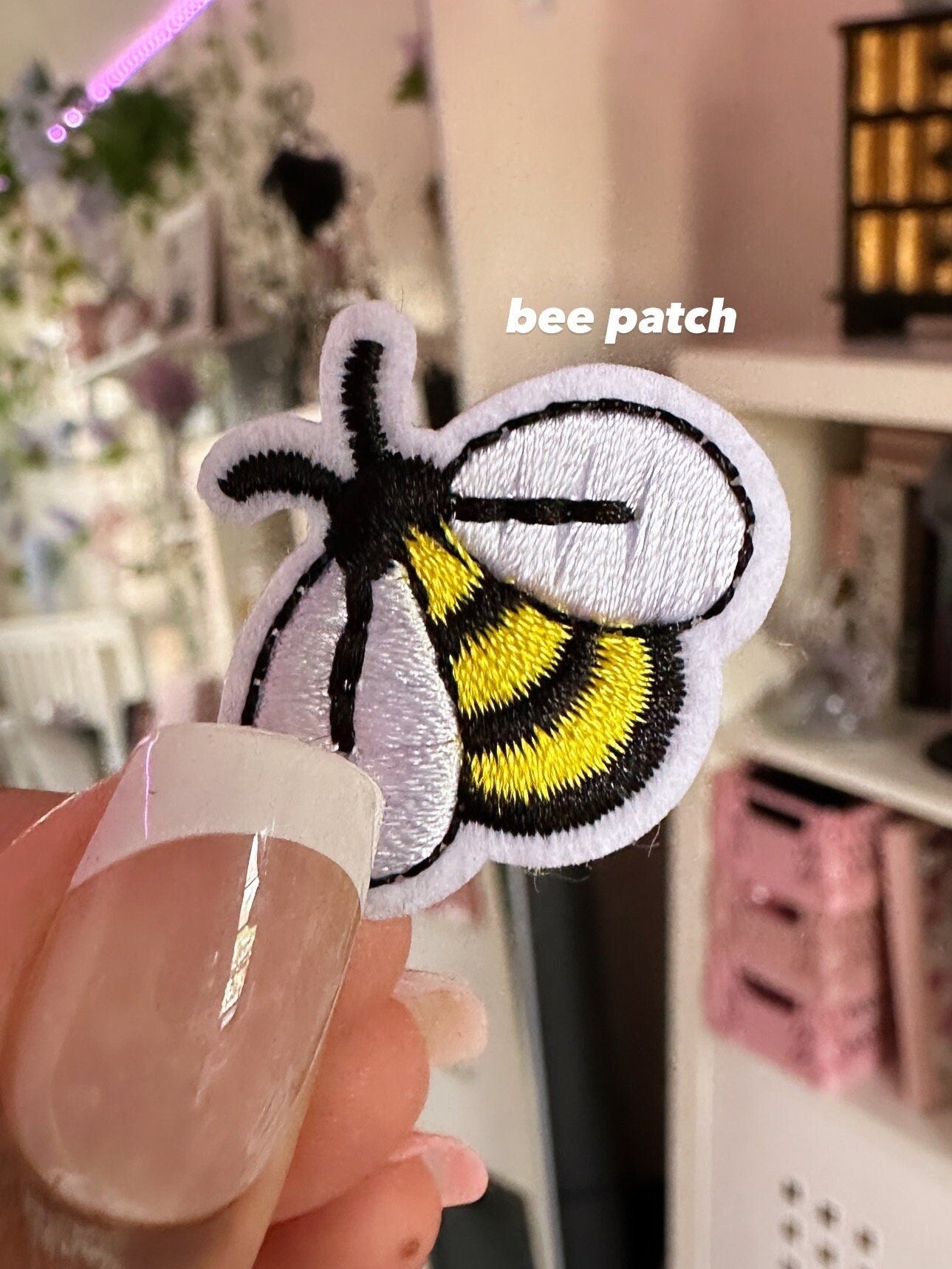 Dainty Bee Patch, 4-Pack